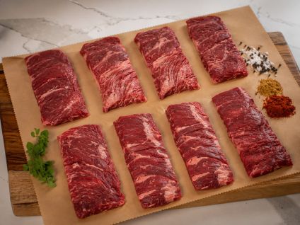 Hand Select Skirt Steaks Peeled (eight steaks)