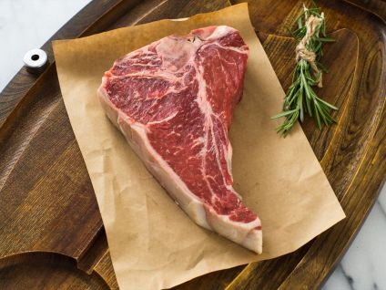 Dry Aged Hand Select Angus T-Bone Steaks (4 Per Pack)